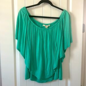 Fun Top Worn on or off shoulder/s Green Sz Large Boston Proper